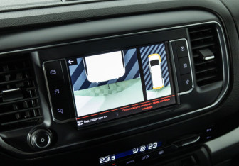 Подержанный автомобиль Citroen SpaceTourer 2020 года (15 фото)