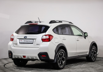 Подержанный автомобиль Subaru XV 2013 года (5 фото)