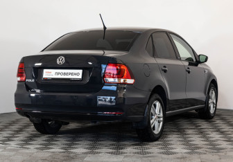 Подержанный автомобиль Volkswagen Polo Sedan 2016 года (5 фото)