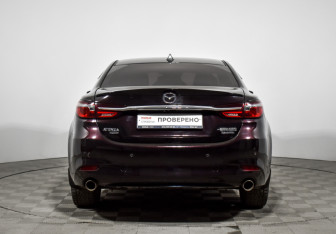 Подержанный автомобиль Mazda 6 Sedan 2023 года (6 фото)