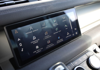 Подержанный автомобиль Land Rover Defender Suv 2021 года (16 фото)