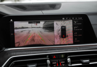 Подержанный автомобиль BMW X5 2019 года (16 фото)