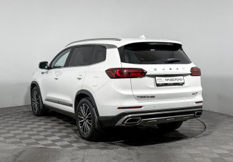 Подержанный автомобиль Chery Tiggo 8 Pro 2023 года (7 фото)