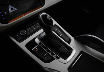 Подержанный автомобиль Geely Atlas 2021 года (12 фото)