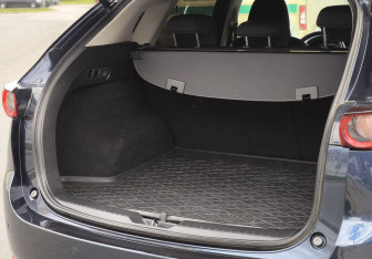 Подержанный автомобиль Mazda CX-5 2021 года (9 фото)