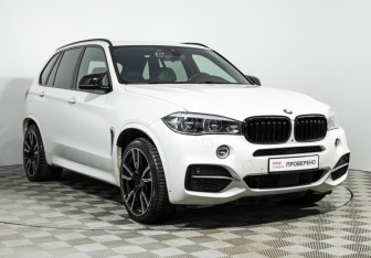 Подержанный автомобиль BMW X5 2017 года (3 фото)
