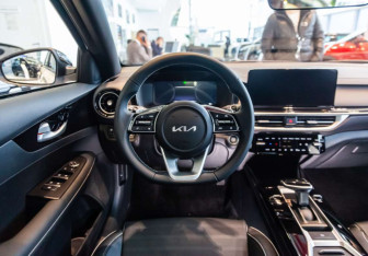 Новый Kia K3 Sedan 2024 (13 фото)