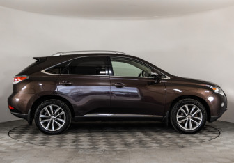 Подержанный автомобиль Lexus RX 2014 года (4 фото)