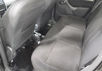 Подержанный автомобиль Renault Duster 2020 года (11 фото)