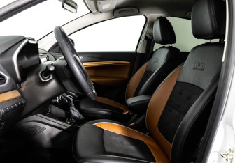 Подержанный автомобиль LADA (ВАЗ) Vesta Sedan 2024 года (20 фото)