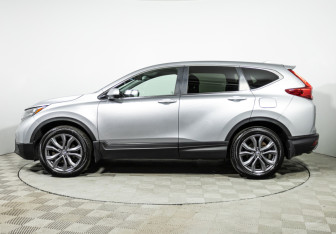 Подержанный автомобиль Honda CR-V 2019 года (8 фото)