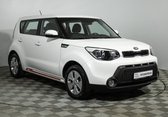 Подержанный автомобиль Kia Soul 2016 года (3 фото)