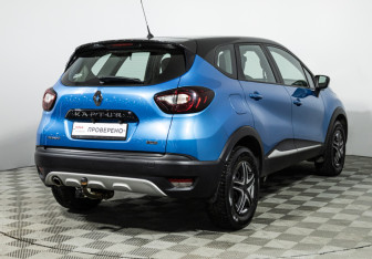 Подержанный автомобиль Renault Kaptur 2017 года (5 фото)