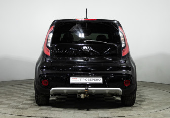 Подержанный автомобиль Kia Soul 2018 года (6 фото)