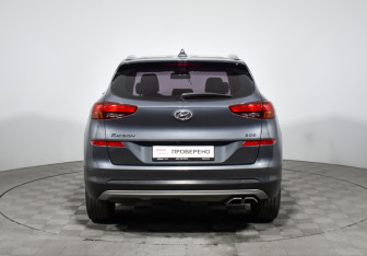 Подержанный автомобиль Hyundai Tucson 2018 года (6 фото)