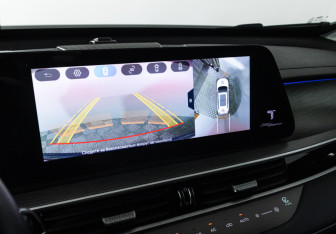 Подержанный автомобиль Chery Tiggo 8 Pro Max 2023 года (21 фото)