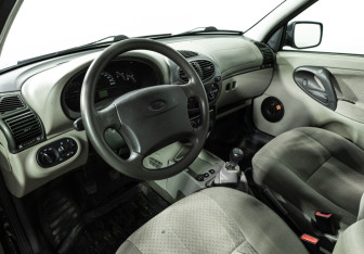 Подержанный автомобиль LADA (ВАЗ) Kalina Sedan 2008 года (11 фото)