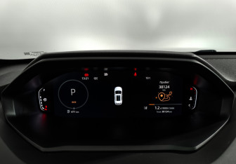 Подержанный автомобиль Changan CS55PLUS 2023 года (21 фото)