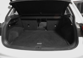 Подержанный автомобиль Volkswagen Tiguan 2018 года (31 фото)