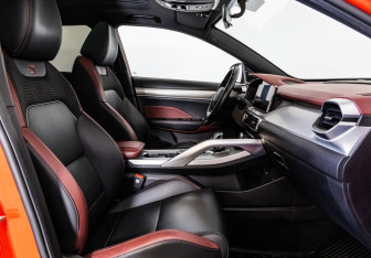 Подержанный автомобиль Geely Coolray 2021 года (24 фото)