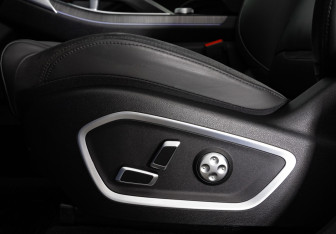 Подержанный автомобиль Geely Tugella 2024 года (25 фото)