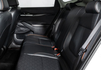 Подержанный автомобиль Kia Seltos 2024 года (10 фото)