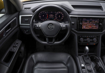 Подержанный автомобиль Volkswagen Teramont 2018 года (11 фото)