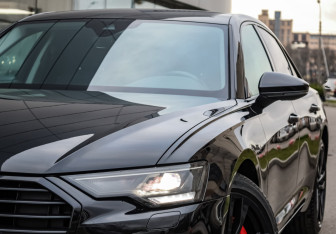 Подержанный автомобиль Audi A6 Sedan 2019 года (2 фото)