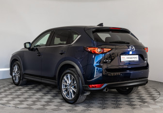 Подержанный автомобиль Mazda CX-5 2021 года (7 фото)