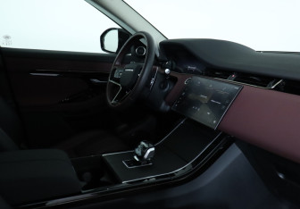 Подержанный автомобиль Land Rover Range Rover Evoque 2024 года (13 фото)