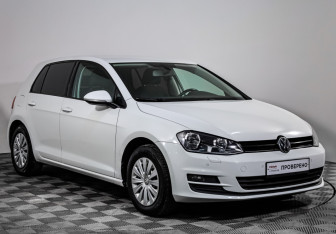 Подержанный автомобиль Volkswagen Golf Hatchback 2013 года (3 фото)