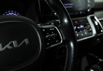 Подержанный автомобиль Kia Sorento 2021 года (21 фото)