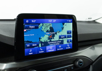 Подержанный автомобиль Ford Focus Wagon 2019 года (18 фото)