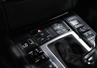 Подержанный автомобиль Porsche Macan 2016 года (33 фото)