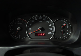Подержанный автомобиль Suzuki SX4 Hatchback 2007 года (12 фото)