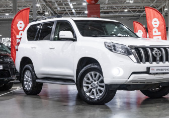 Подержанный автомобиль Toyota Land Cruiser Prado 2014 года (4 фото)