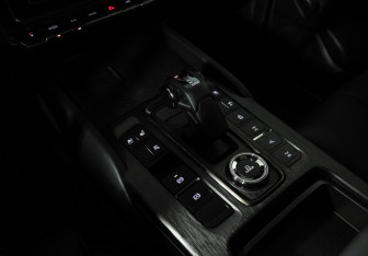 Подержанный автомобиль Haval H9 2024 года (24 фото)