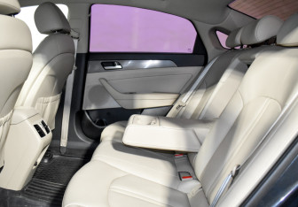 Подержанный автомобиль Hyundai Sonata 2018 года (13 фото)