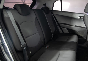 Подержанный автомобиль Hyundai Creta 2019 года (12 фото)