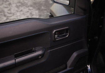 Подержанный автомобиль Suzuki Jimny 2020 года (23 фото)