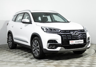 Подержанный автомобиль Chery Tiggo 8 2022 года (3 фото)