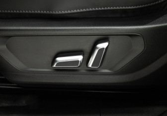 Подержанный автомобиль Haval Jolion 2023 года (19 фото)