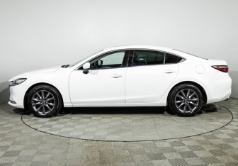 Подержанный автомобиль Mazda 6 Sedan 2023 года (8 фото)