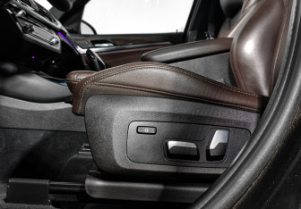 Подержанный автомобиль BMW X3 2018 года (13 фото)
