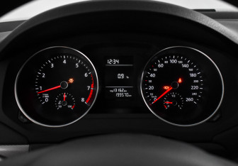 Подержанный автомобиль Volkswagen Jetta Sedan 2015 года (18 фото)