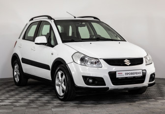 Подержанный автомобиль Suzuki SX4 Hatchback 2011 года (3 фото)