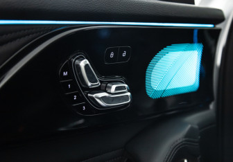 Подержанный автомобиль Exeed RX 2023 года (21 фото)