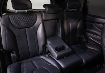 Подержанный автомобиль Hyundai Santa Fe 2018 года (31 фото)