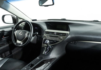 Подержанный автомобиль Lexus RX 2012 года (9 фото)