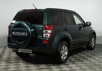 Подержанный автомобиль Suzuki Grand Vitara 2008 года (5 фото)
